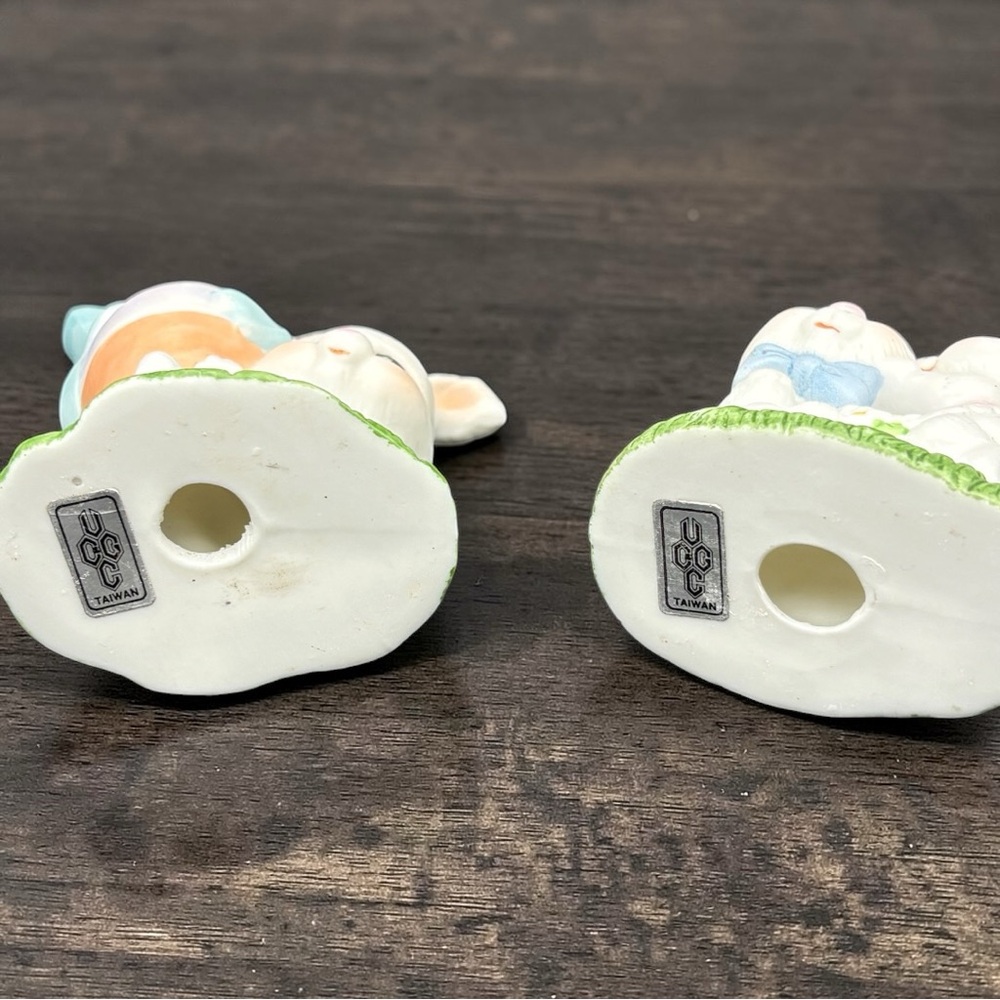 Vintage Set Of 2 Porcelain Bunny Figurines by UCGC Taiwan Couple In Love & Baby - Picture 2 of 16
